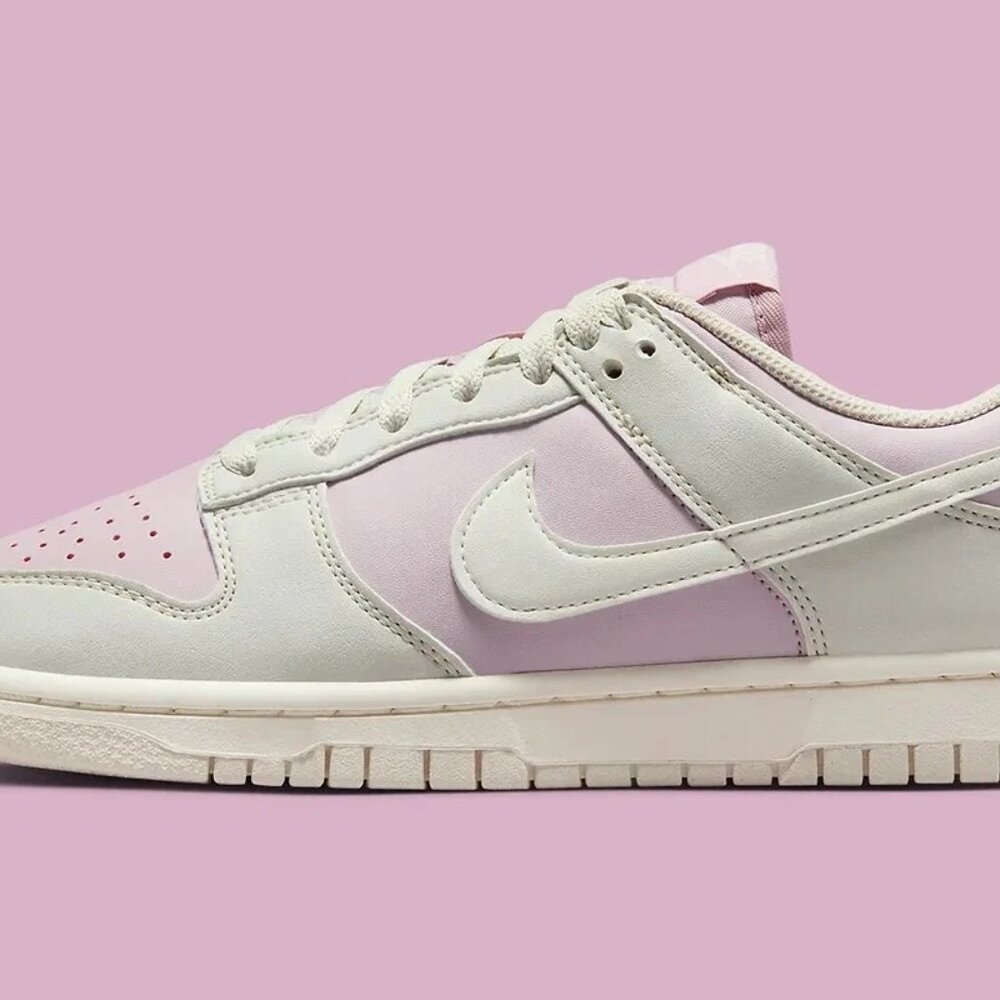 Nike Dunk Low Next Nature Sneakers - Light Bone / Platinum Violet - Size 9 - Picture 13 of 14